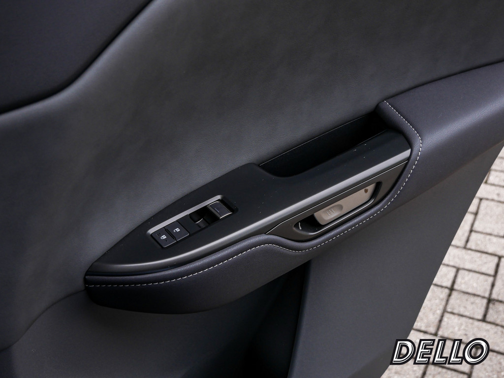 Fahrzeugansicht LEXUS RZ 450e Launch Ed. - Bild 13