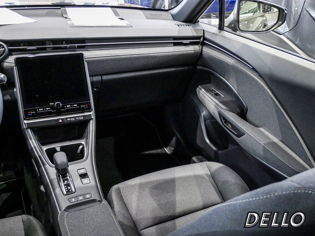 Fahrzeugansicht LEXUS LBX Base FWD - Bild 5