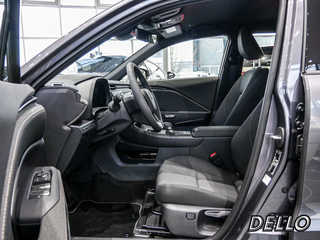 Fahrzeugansicht LEXUS LBX Base FWD - Bild 34