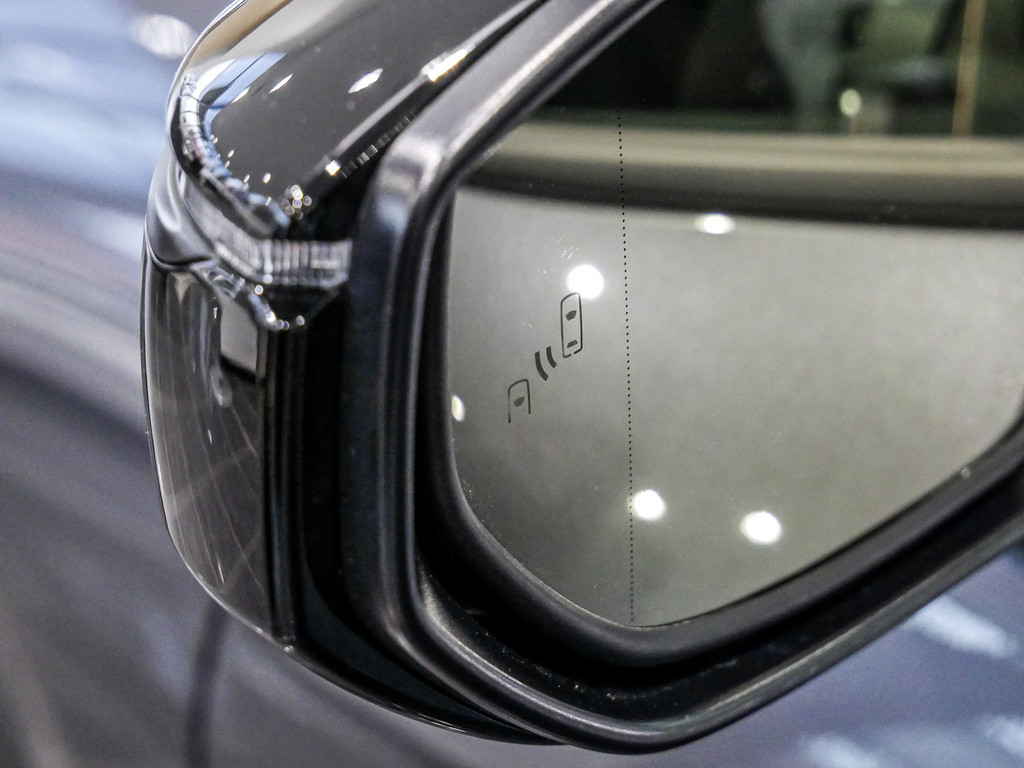 Fahrzeugansicht LEXUS LBX Base FWD - Bild 9