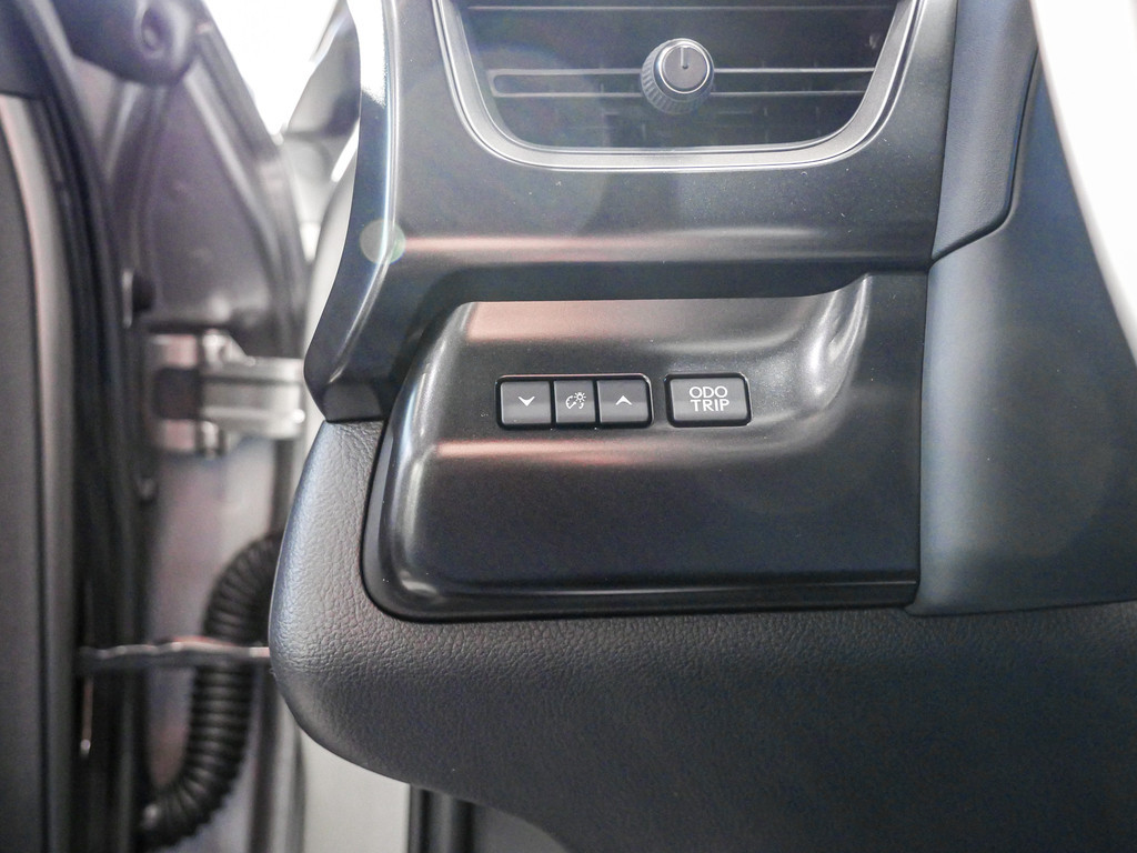 Fahrzeugansicht LEXUS UX 300h F Sport Des. - Bild 25