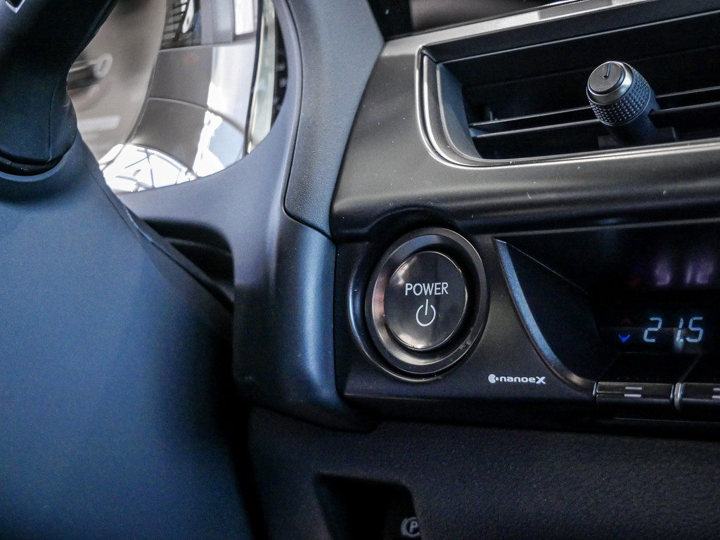 Fahrzeugansicht LEXUS UX 300h F Sport Des. - Bild 26