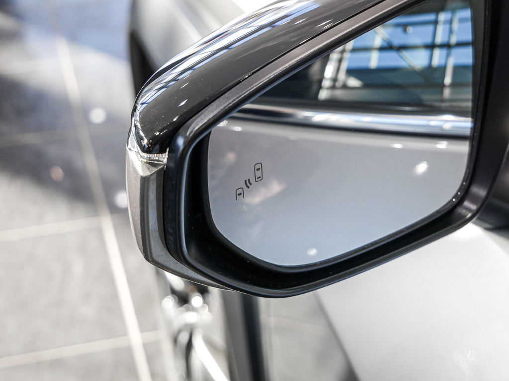 Fahrzeugansicht LEXUS UX 300h F Sport Des. - Bild 37