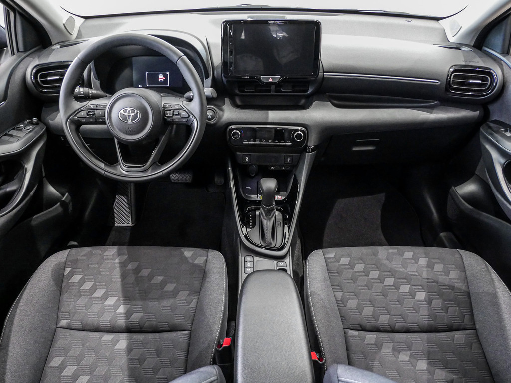 Fahrzeugansicht TOYOTA Yaris 1.5 Hybrid Teamplayer - Bild 7