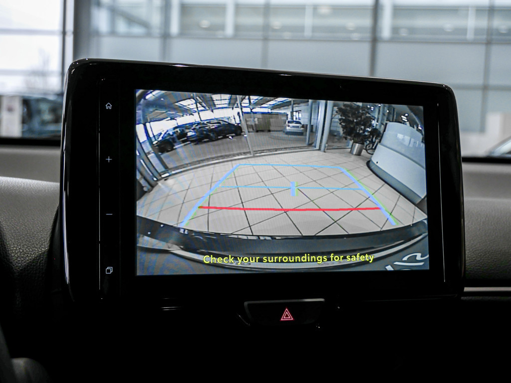 Fahrzeugansicht TOYOTA Yaris 1.5 Hybrid Teamplayer - Bild 16