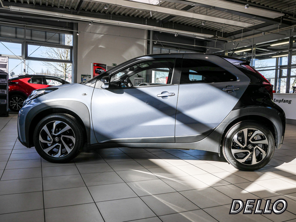 Fahrzeugansicht TOYOTA Aygo X 1.0 Teamplayer - Bild 36