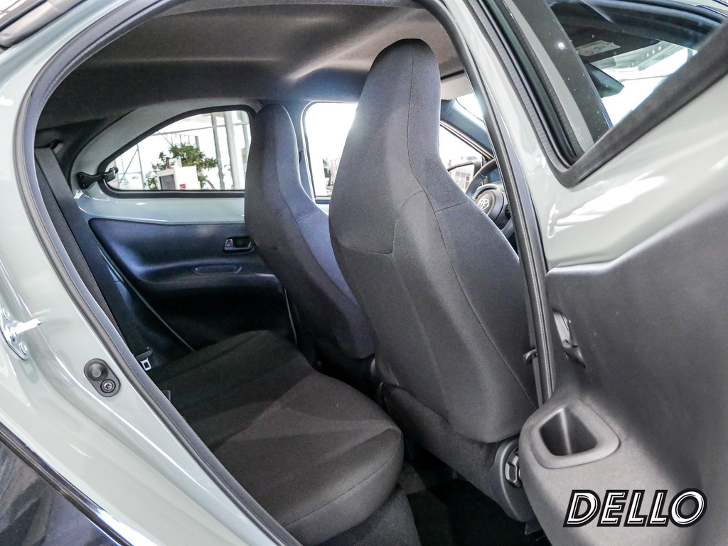 Fahrzeugansicht TOYOTA Aygo X 1.0 Teamplayer - Bild 4