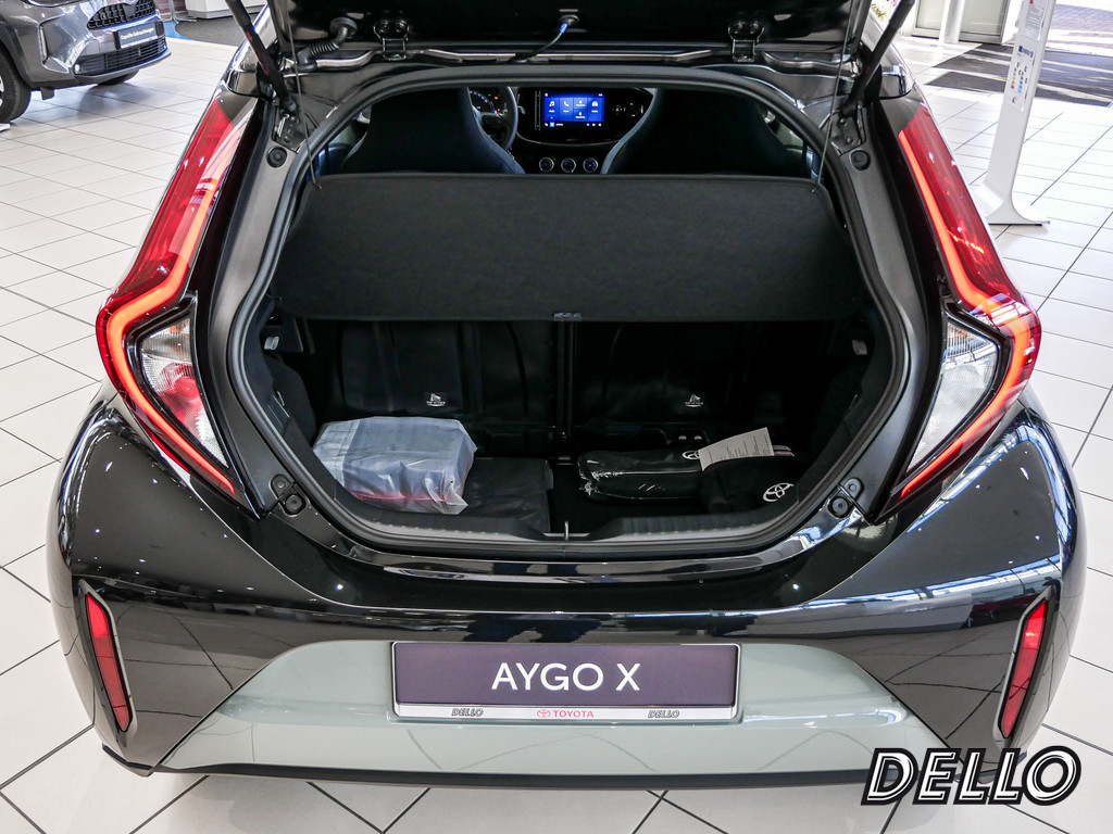 Fahrzeugansicht TOYOTA Aygo X 1.0 Teamplayer - Bild 8
