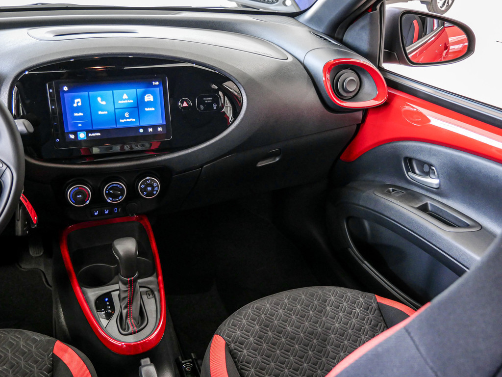 Fahrzeugansicht TOYOTA Aygo X 1.0 Teamplayer - Bild 7
