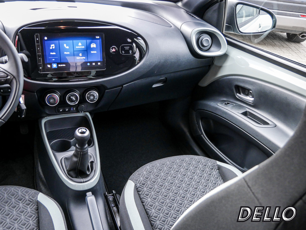 Fahrzeugansicht TOYOTA Aygo X 1.0 Teamplayer - Bild 8