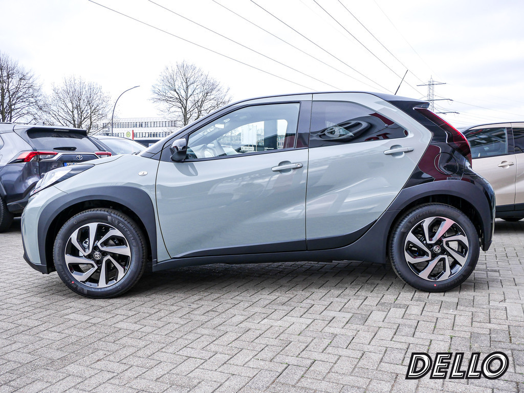 Fahrzeugansicht TOYOTA Aygo X 1.0 Teamplayer - Bild 39