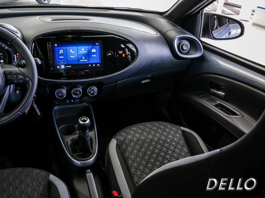 Fahrzeugansicht TOYOTA Aygo X 1.0 Teamplayer - Bild 5