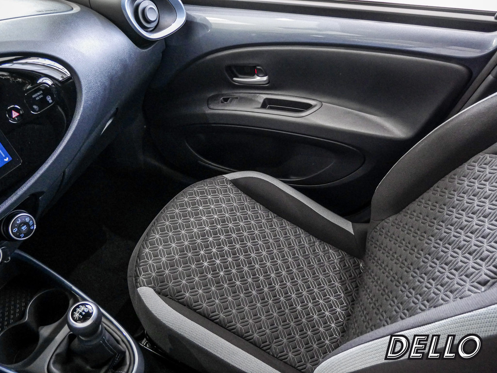 Fahrzeugansicht TOYOTA Aygo X 1.0 Teamplayer - Bild 18