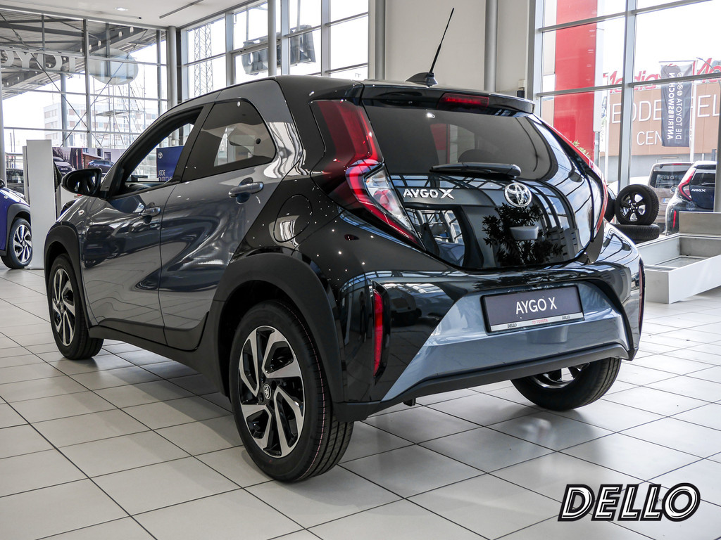 Fahrzeugansicht TOYOTA Aygo X 1.0 Teamplayer - Bild 36
