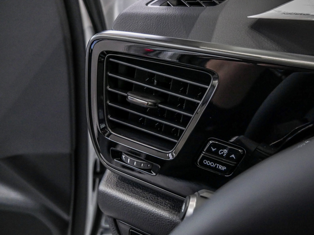 Fahrzeugansicht LEXUS NX 450h + Luxury - Bild 28