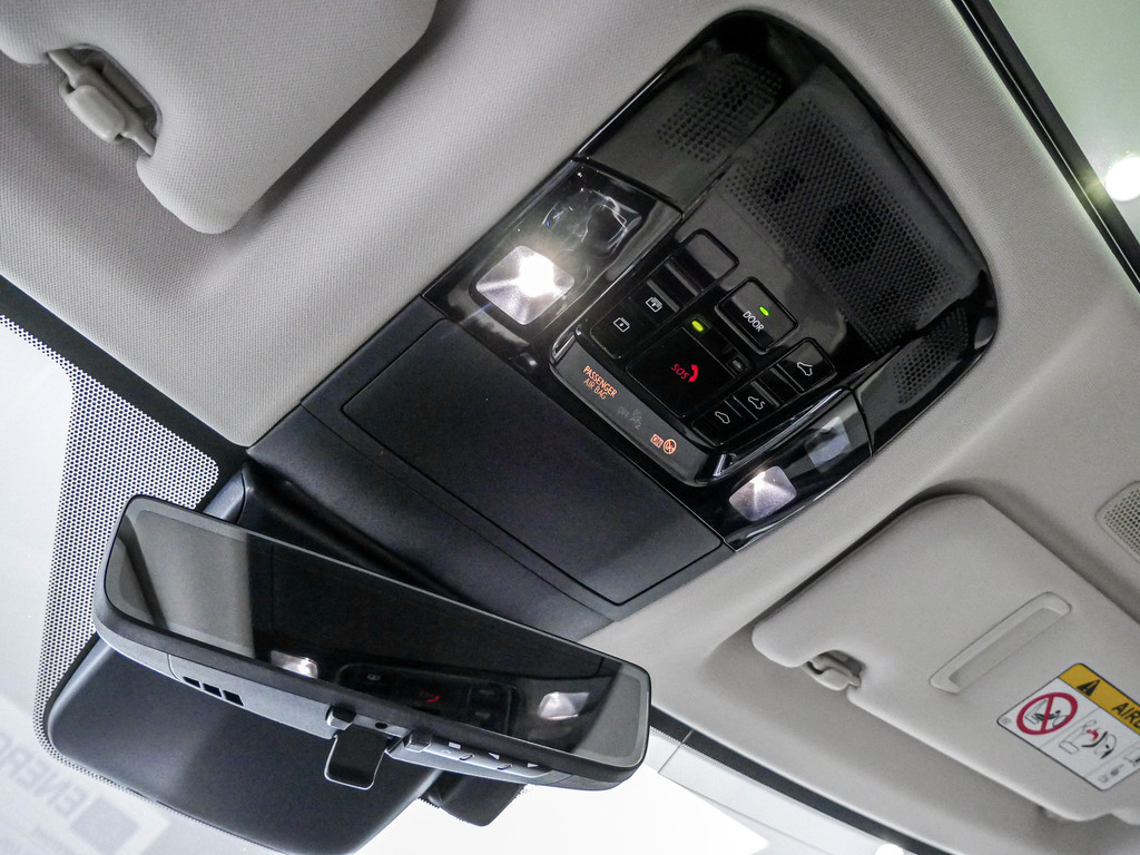 Fahrzeugansicht LEXUS NX 450h + Luxury - Bild 21