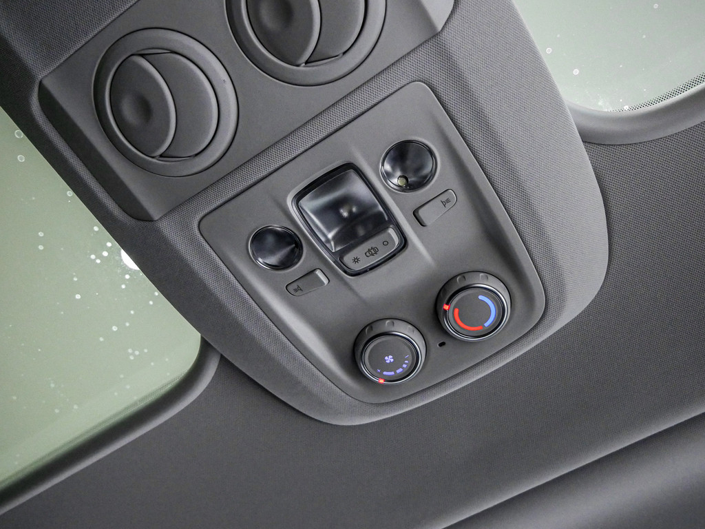 Fahrzeugansicht TOYOTA Proace Verso 2.0 D-4D Lounge - Bild 10