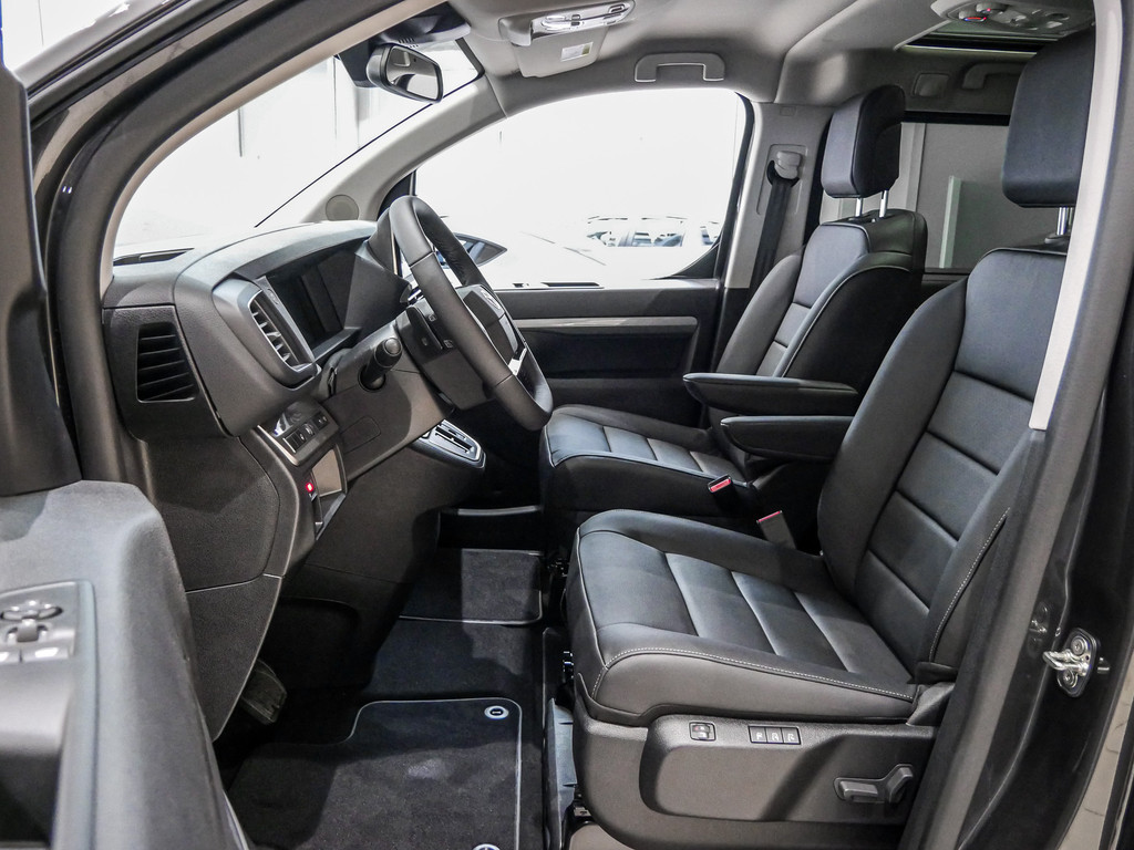 Fahrzeugansicht TOYOTA Proace Verso 2.0 D-4D Lounge - Bild 42