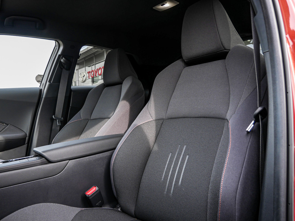 Fahrzeugansicht TOYOTA C-HR 2.0 Plug-In Hybrid Teamplayer - Bild 36