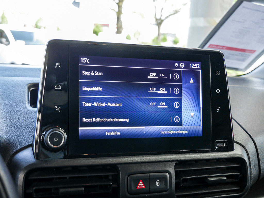 Fahrzeugansicht TOYOTA Proace City 1.5 L1 Meister - Bild 5