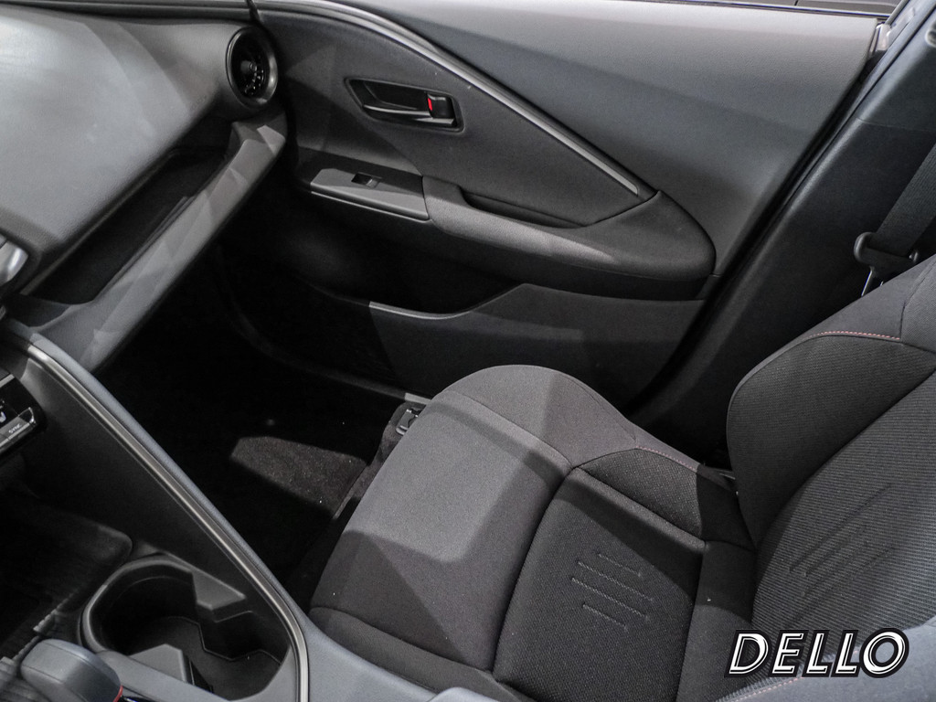 Fahrzeugansicht TOYOTA C-HR Plug-In Hybrid Teamplayer - Bild 16