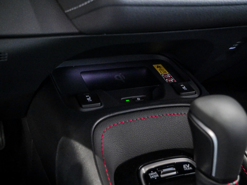 Fahrzeugansicht TOYOTA Corolla TS 2.0 Hybrid GR Sport - Bild 19