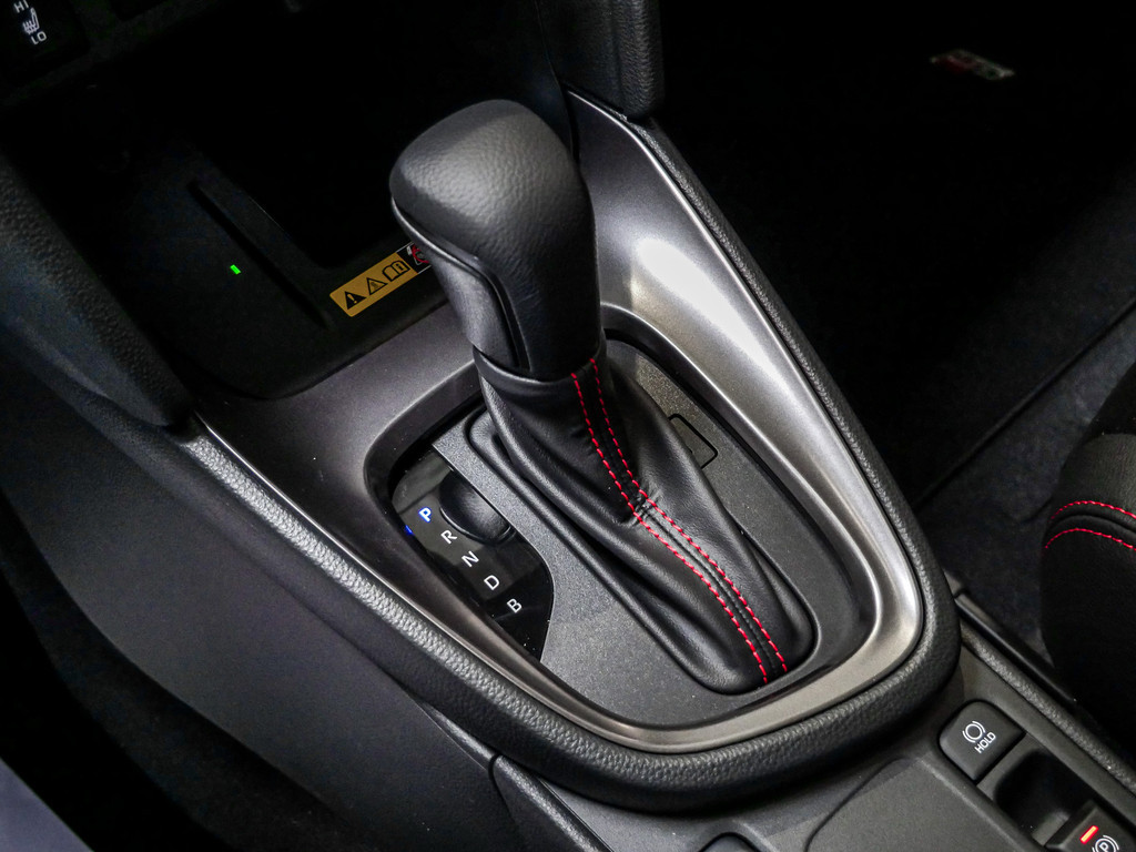 Fahrzeugansicht TOYOTA Yaris Cross 1.5 Hybrid GR Sport - Bild 19