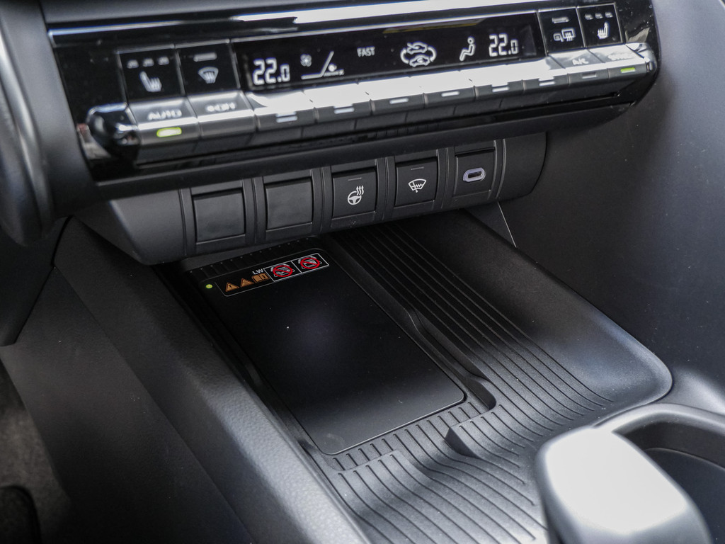 Fahrzeugansicht TOYOTA C-HR 2.0 Plug-In Hybrid GR Sport - Bild 15