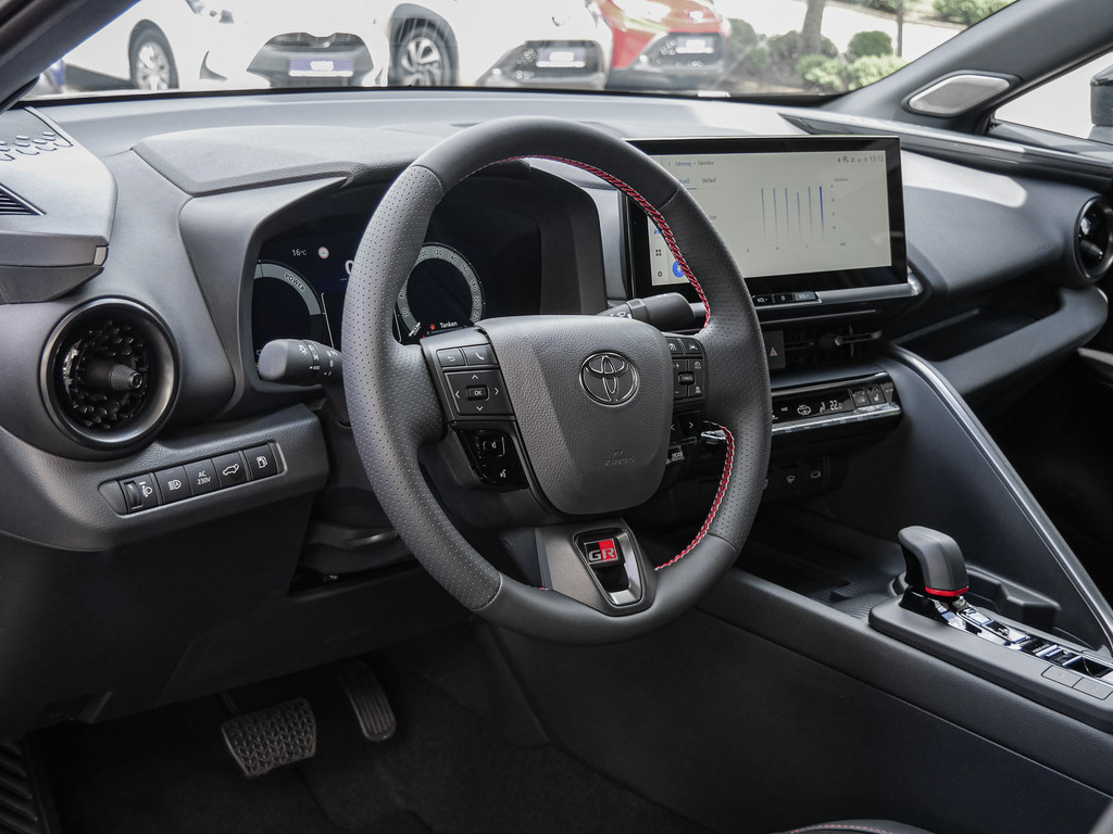 Fahrzeugansicht TOYOTA C-HR 2.0 Plug-In Hybrid GR Sport - Bild 30