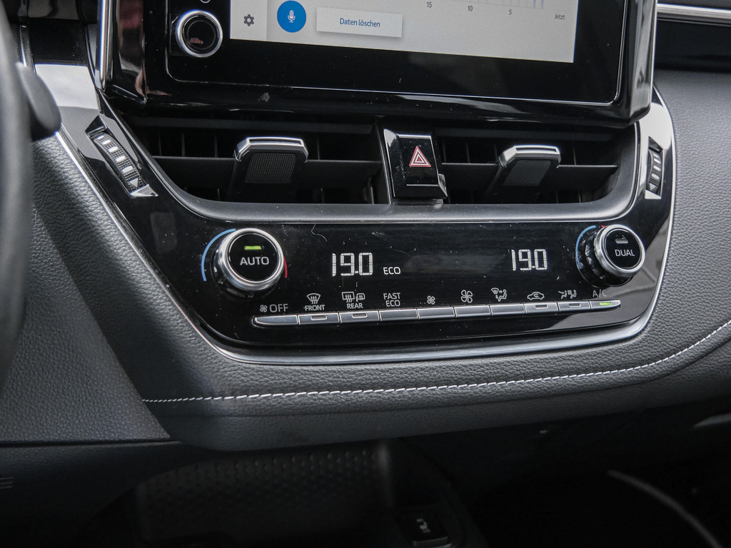 Fahrzeugansicht TOYOTA Corolla Touring Sports 2.0 Hybrid Business Edition - Bild 15