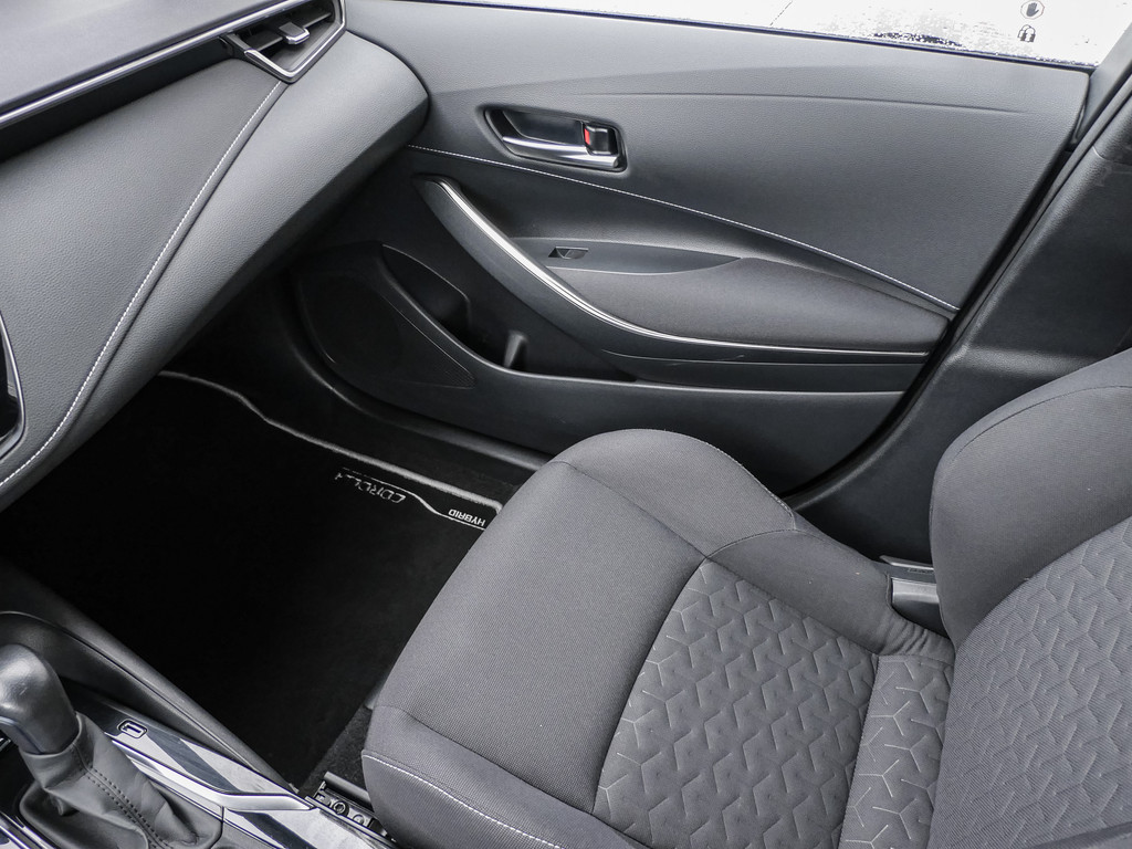 Fahrzeugansicht TOYOTA Corolla Touring Sports 2.0 Hybrid Business Edition - Bild 19