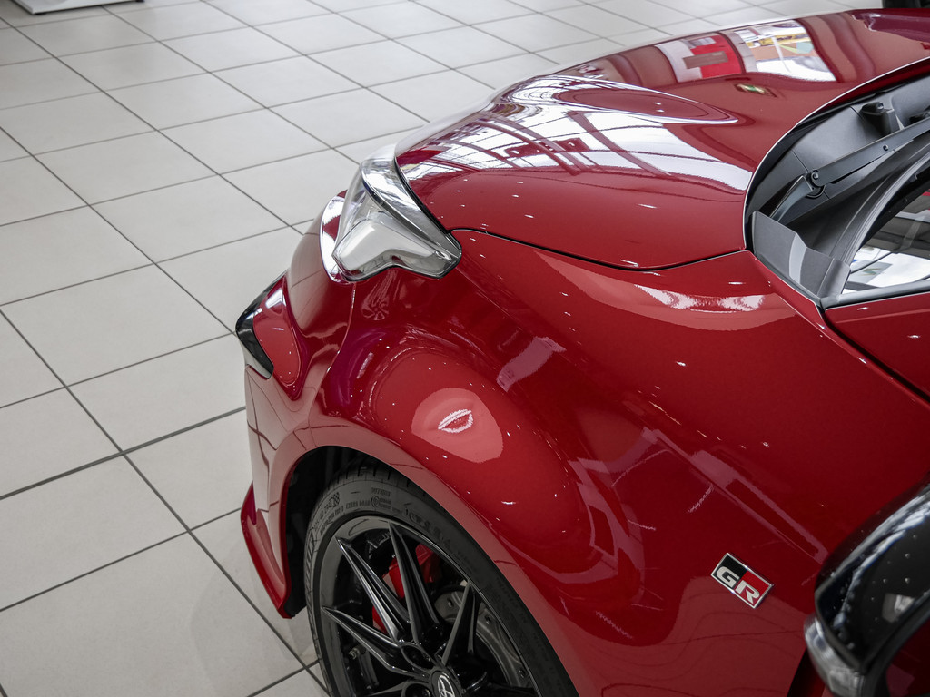 Fahrzeugansicht TOYOTA Yaris 1.6 GR Performance - Bild 5