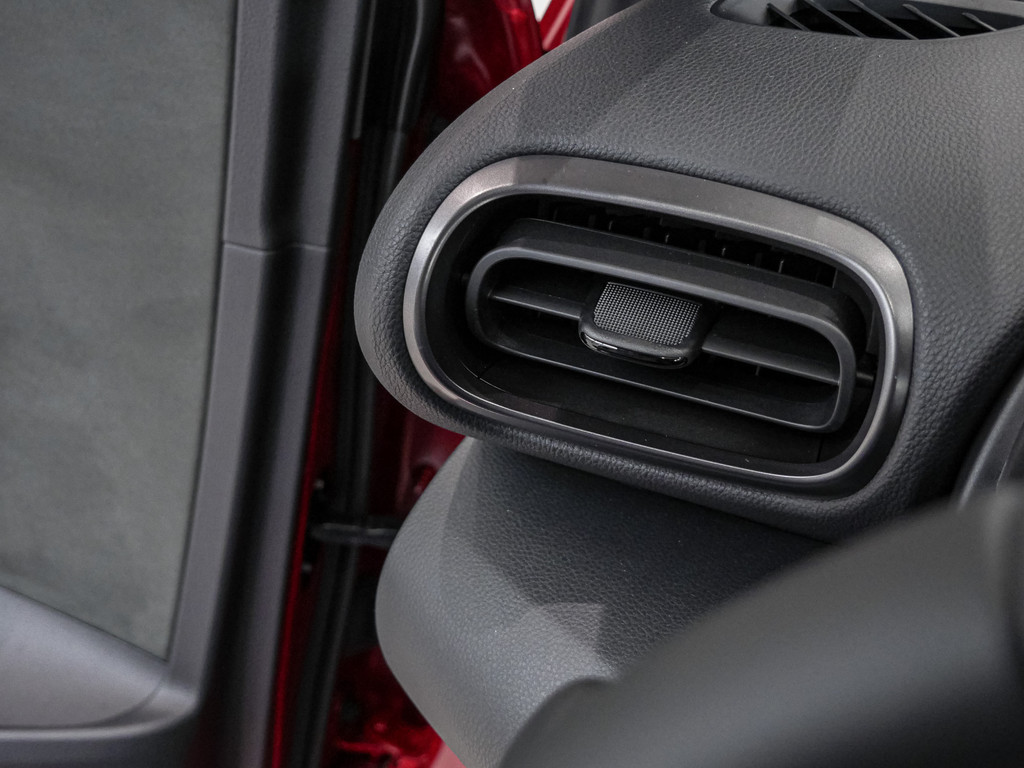 Fahrzeugansicht TOYOTA Yaris 1.6 GR Performance - Bild 25