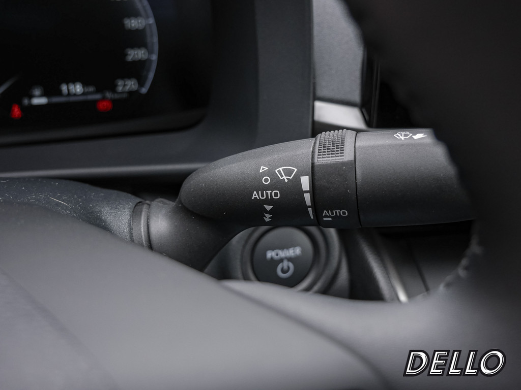 Fahrzeugansicht TOYOTA C-HR 1.8 Hybrid Team D - Bild 26