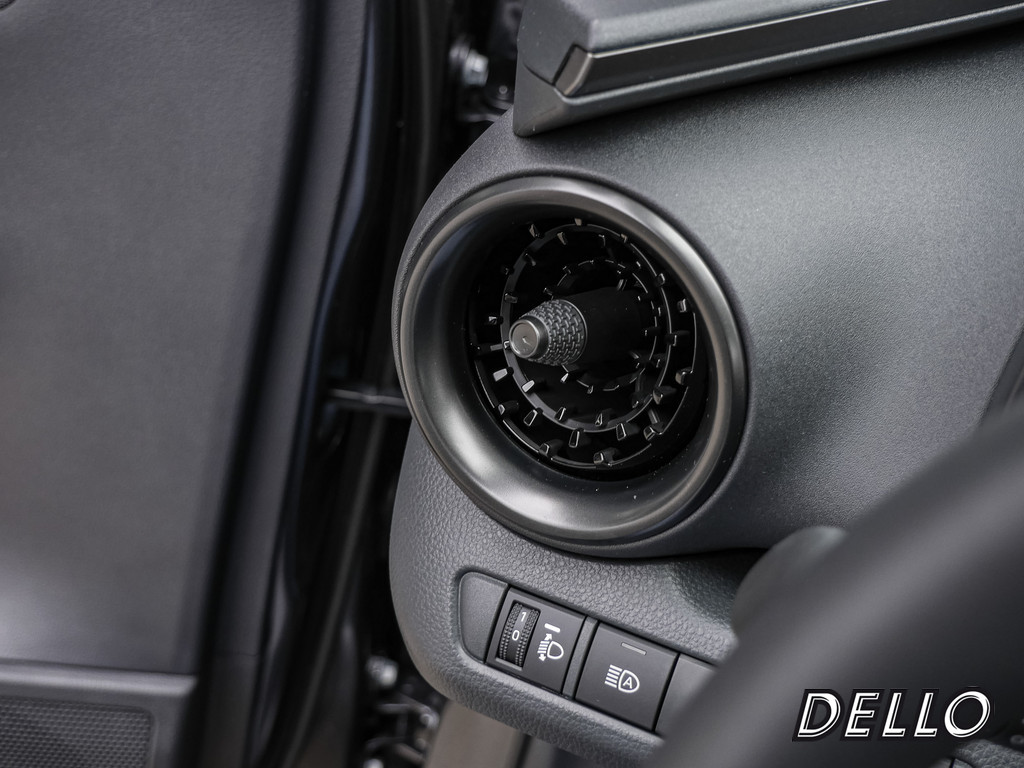 Fahrzeugansicht TOYOTA C-HR 1.8 Hybrid Team D - Bild 30