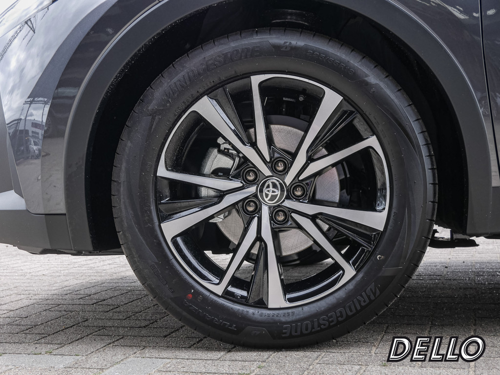 Fahrzeugansicht TOYOTA C-HR 1.8 Hybrid Team D - Bild 40