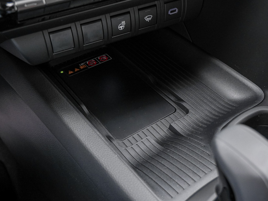 Fahrzeugansicht TOYOTA C-HR 1.8 Hybrid Team D - Bild 19