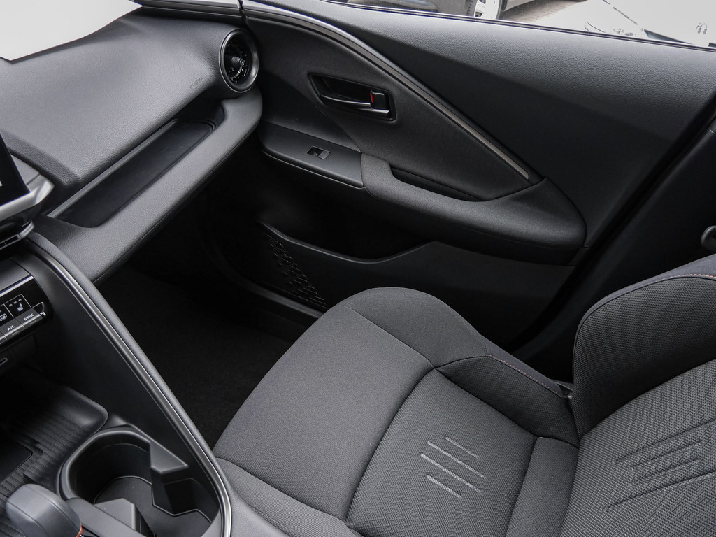 Fahrzeugansicht TOYOTA C-HR 1.8 Hybrid Team D - Bild 21