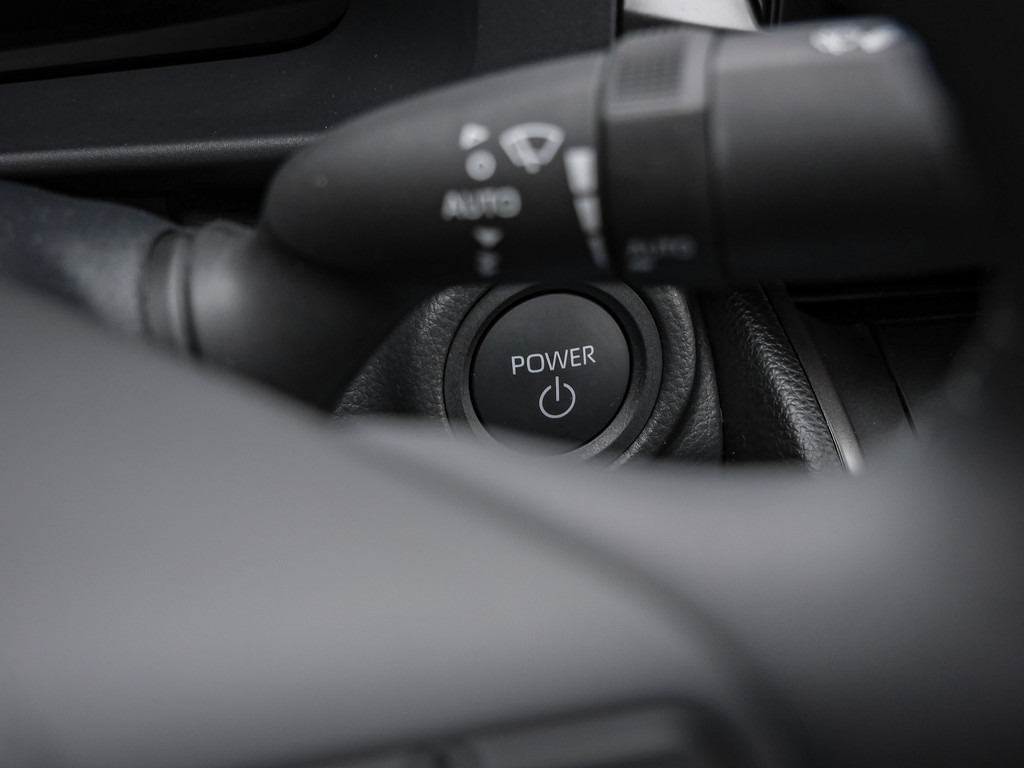 Fahrzeugansicht TOYOTA C-HR 1.8 Hybrid Team D - Bild 27