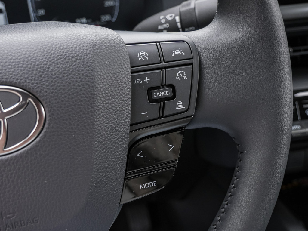 Fahrzeugansicht TOYOTA C-HR 1.8 Hybrid Team D - Bild 28