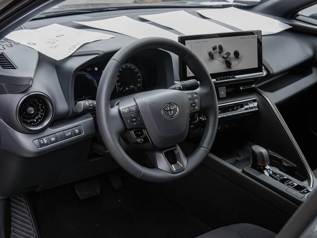 Fahrzeugansicht TOYOTA C-HR 1.8 Hybrid Team D - Bild 32