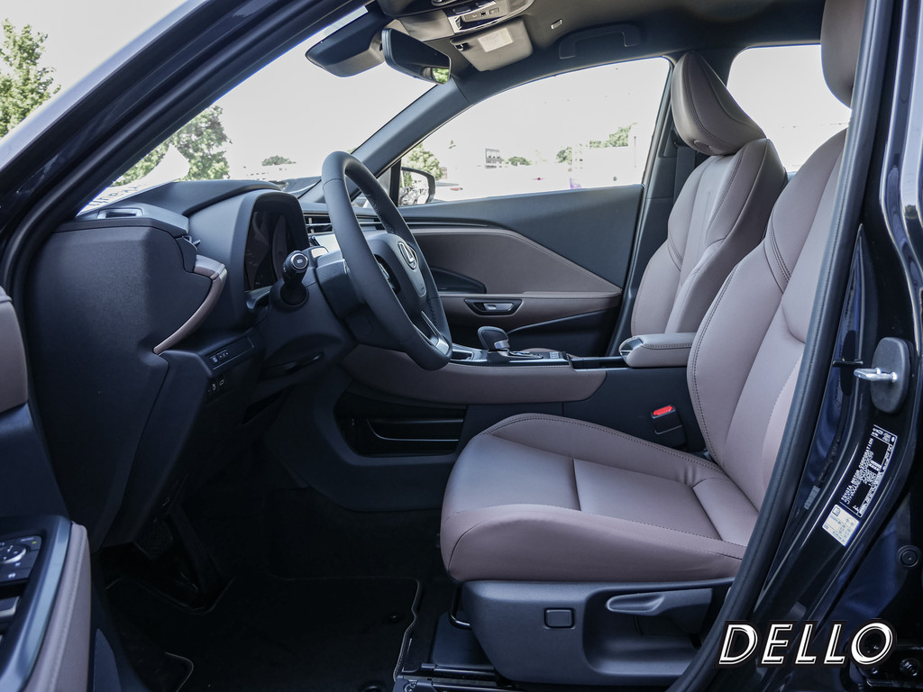 Fahrzeugansicht LEXUS LBX Elegant Tech.Pak. - Bild 9