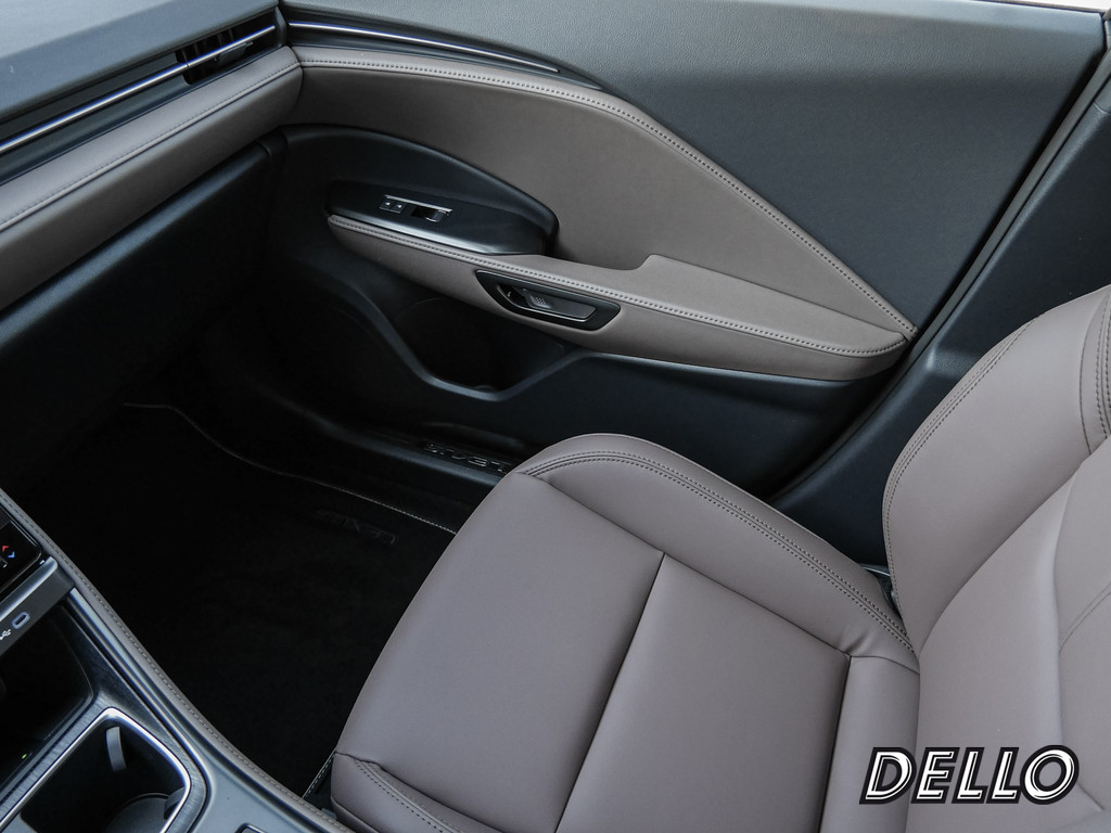 Fahrzeugansicht LEXUS LBX Elegant Tech.Pak. - Bild 20
