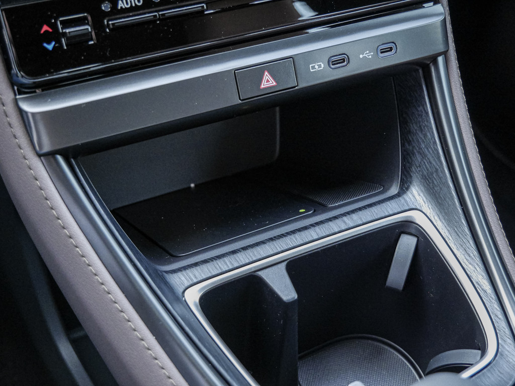 Fahrzeugansicht LEXUS LBX Elegant - Bild 18