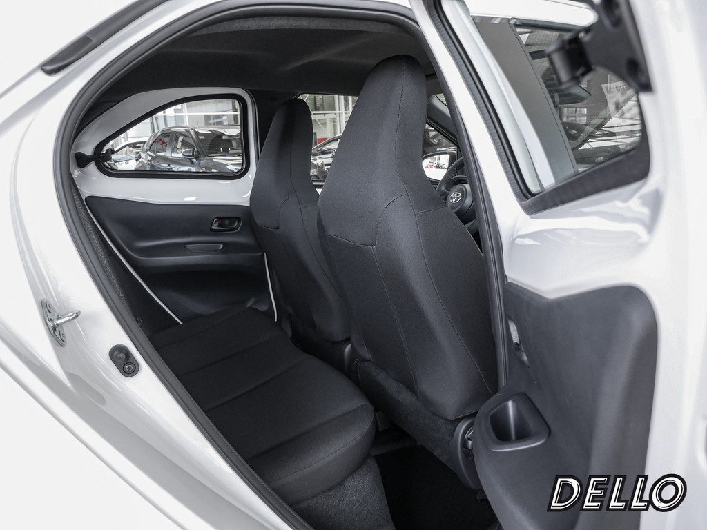 Fahrzeugansicht TOYOTA Aygo X 1.0 Play - Bild 5