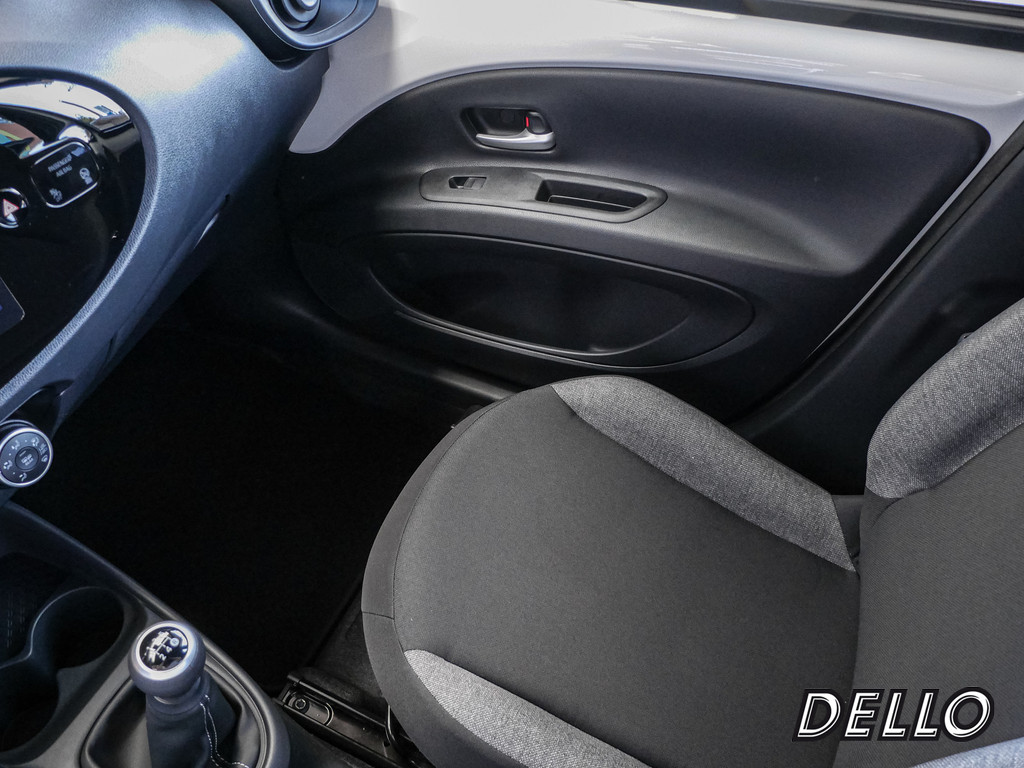 Fahrzeugansicht TOYOTA Aygo X 1.0 Play - Bild 20