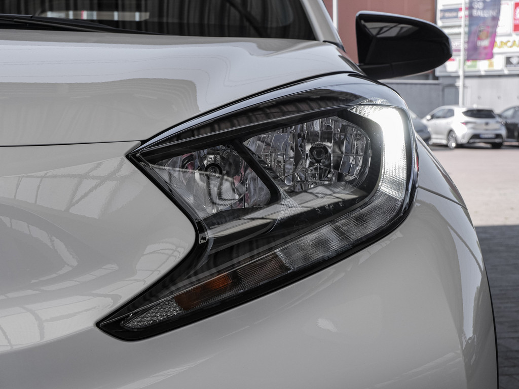 Fahrzeugansicht TOYOTA Aygo X 1.0 Play - Bild 2