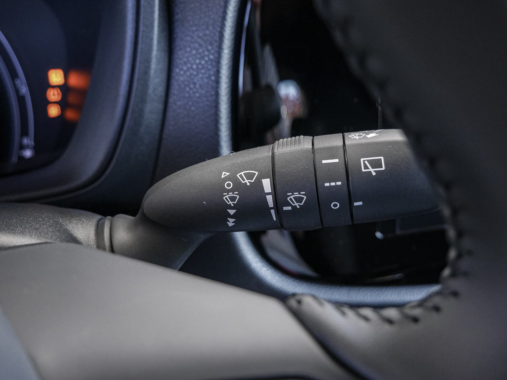 Fahrzeugansicht TOYOTA Aygo X 1.0 Play - Bild 25