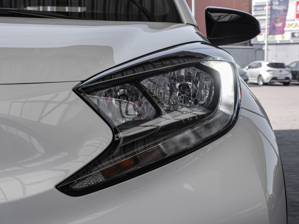 Fahrzeugansicht TOYOTA Aygo X 1.0 Play - Bild 2