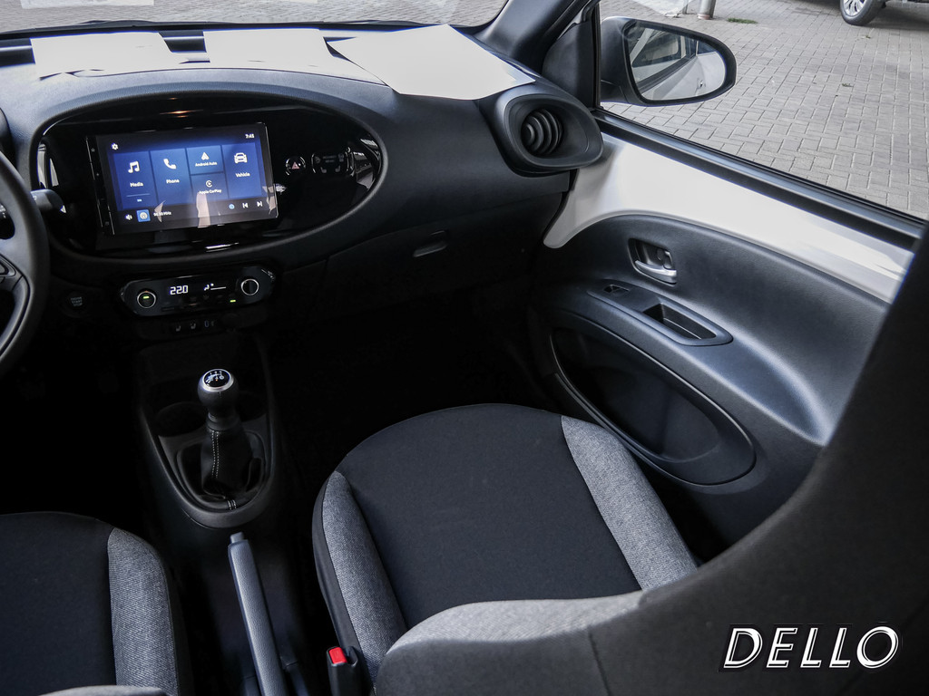 Fahrzeugansicht TOYOTA Aygo X 1.0 Business Edition - Bild 10